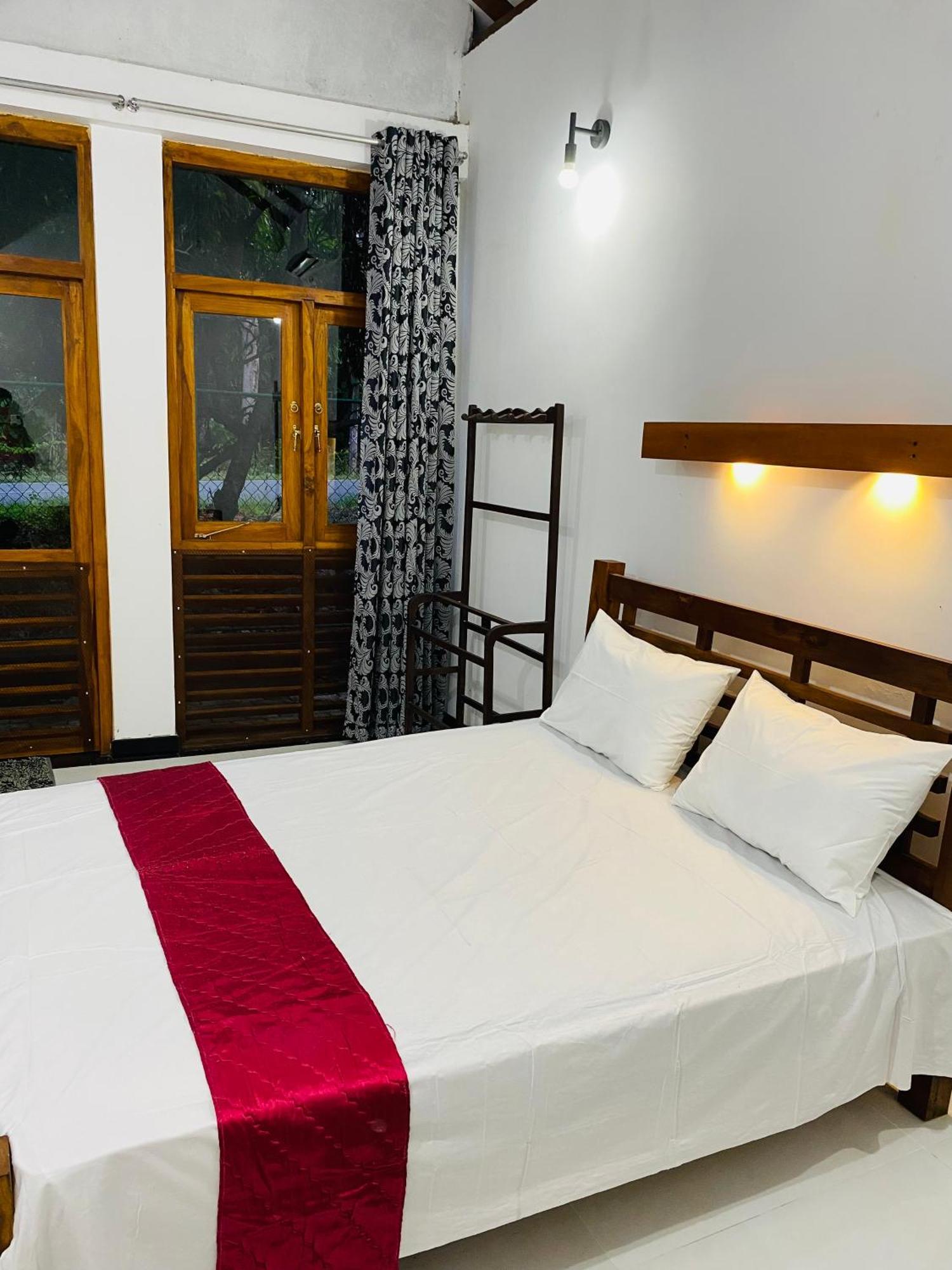 Sigiri Holiday Bungalow Sigiriya Eksteriør billede